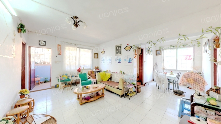 金坑中苑二手房实景图