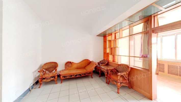 舜耕路36号院二手房实景图