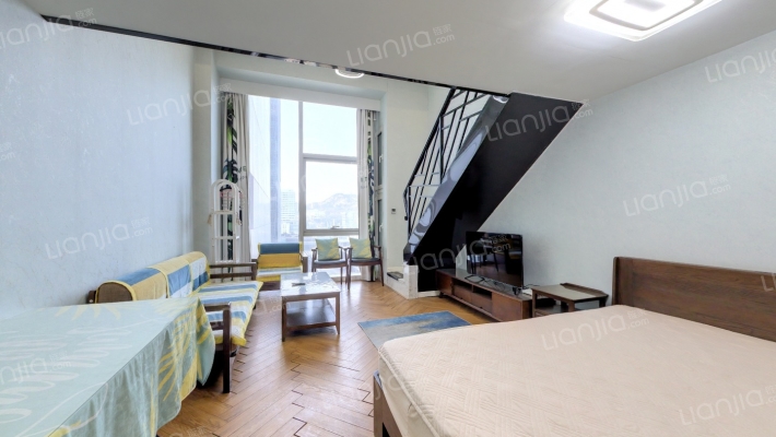 WFC协信中心二手房实景图