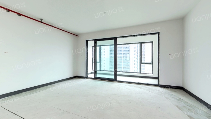 大华铂金悦府二手房实景图