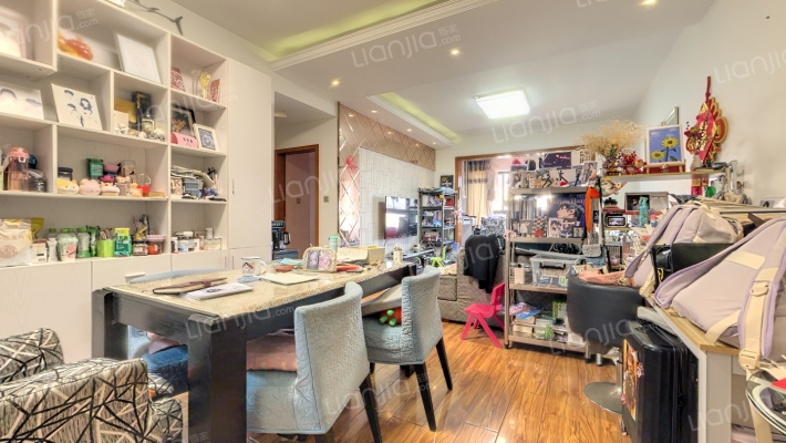 和信龙腾府二手房实景图