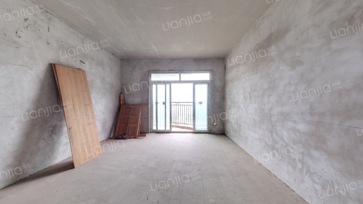 龙乡苑小区二手房实景图