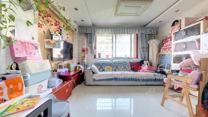 美陆佳园小区二手房实景图