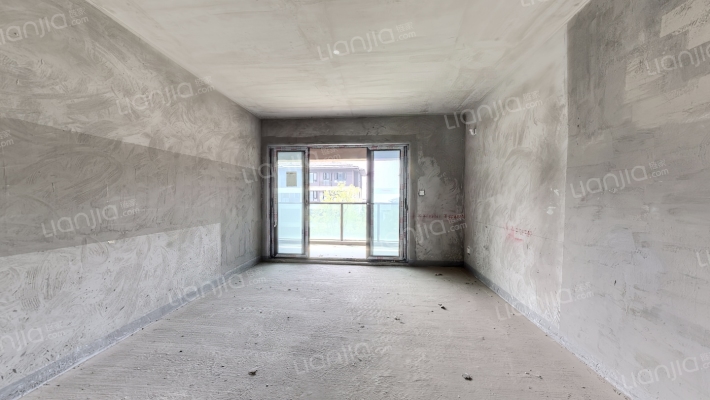 金科金辉博翠山揽翠二手房实景图