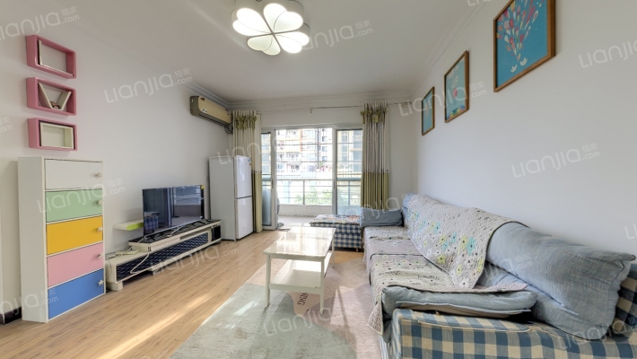 南国嘉园二手房实景图