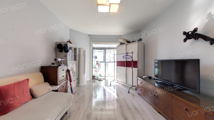 虹领公寓二手房实景图