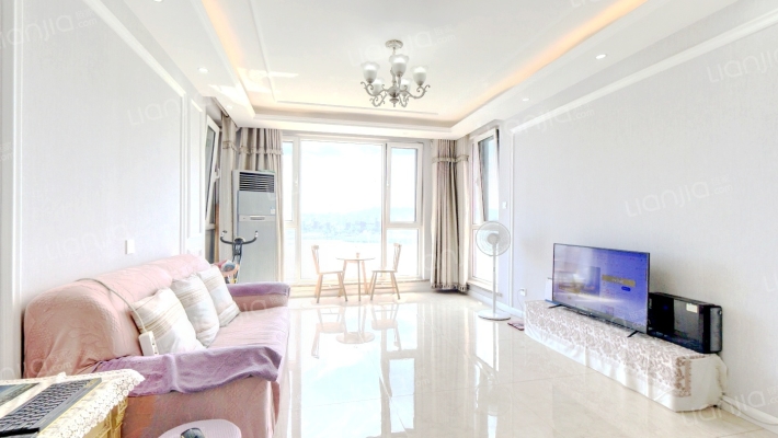 青特赫山二手房实景图