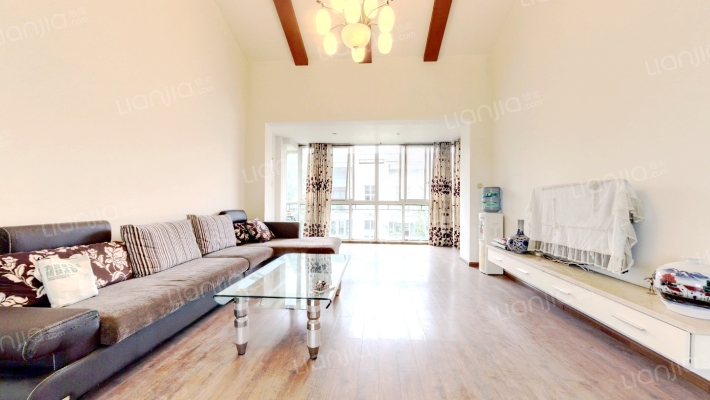 七彩花都A区二手房实景图