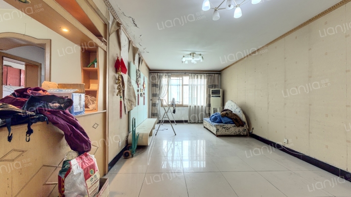 康华小区二手房实景图