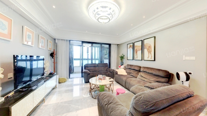 保利天悦二手房实景图