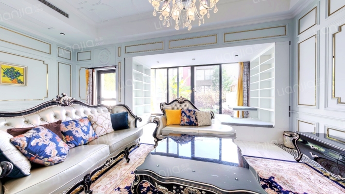 凯德林茵湖畔东区二手房实景图