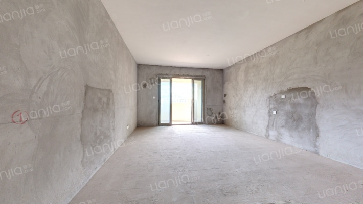 庆隆南山高尔夫国际社区叠滟岭二期二手房实景图