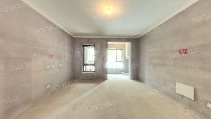 荣盛御府二手房实景图