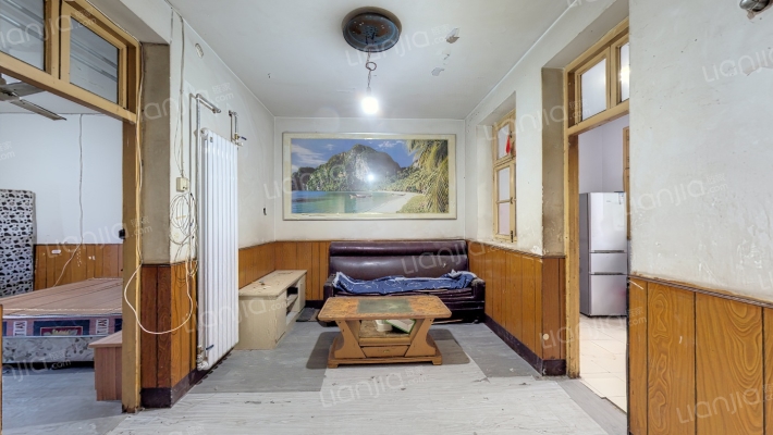 中原大厦家属院二手房实景图