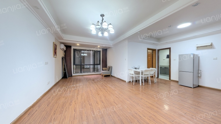 美城悦荣府二手房实景图