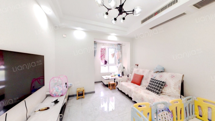 蓝桂雅苑二手房实景图