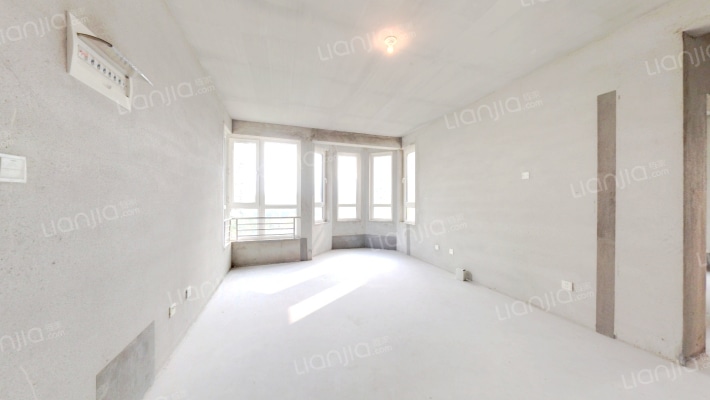 三鼎春天二手房实景图