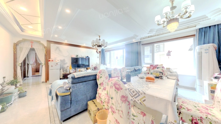 保利大都汇·君汇二手房实景图