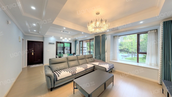 璞缇1号一期二手房实景图