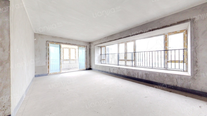 华宇龙州府二手房实景图