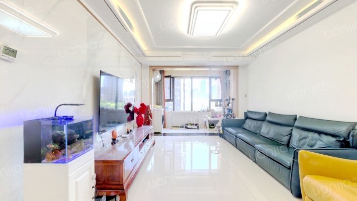 翡翠大观二手房实景图