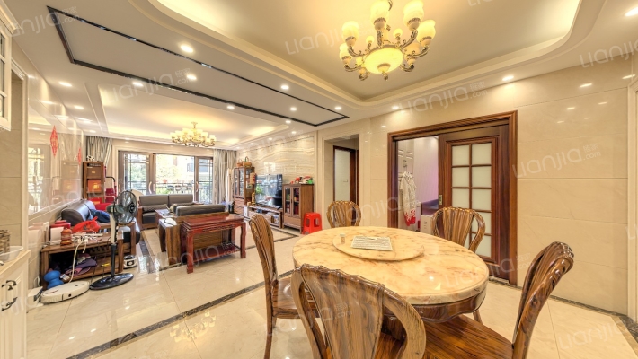 盈拓御江二手房实景图