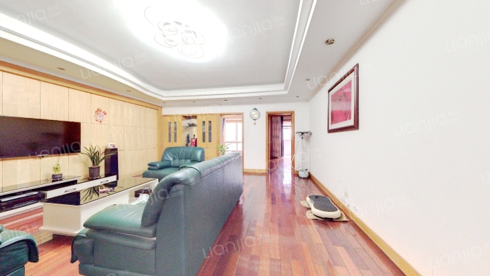 鹦鹉花园二手房实景图