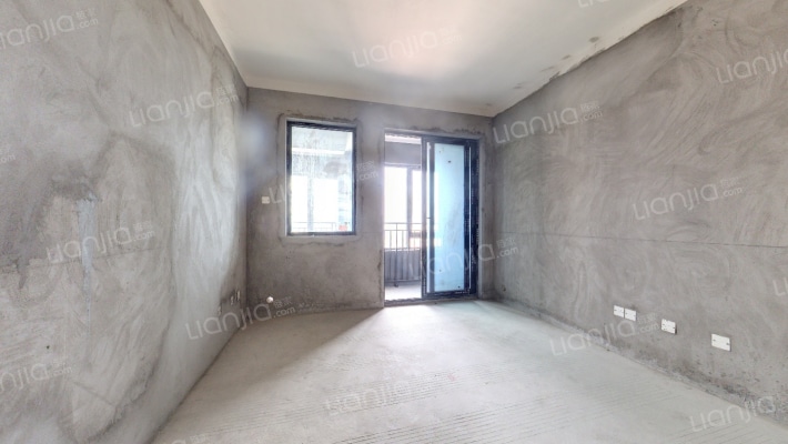 中国摩二期香山花园二手房实景图