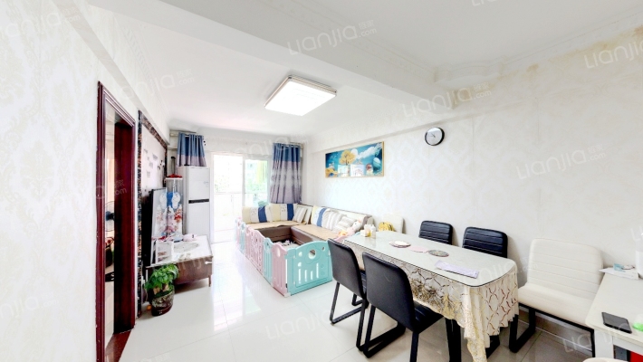 隆晖花园二手房实景图