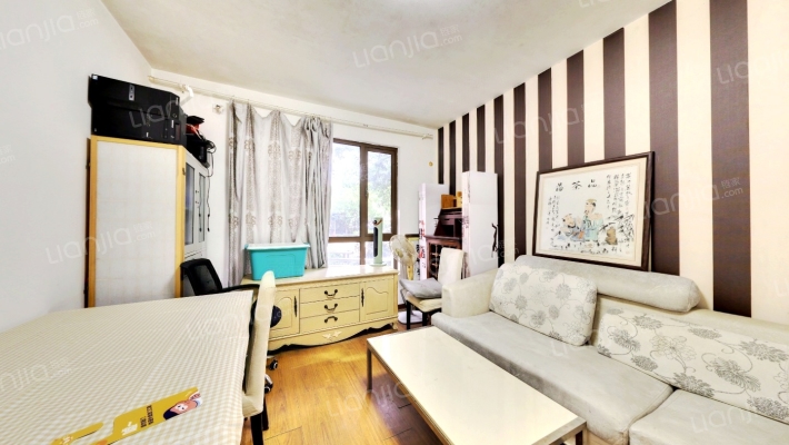 德邑小城(公寓)二手房实景图