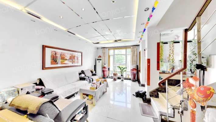 万科新城雪溪苑二手房实景图