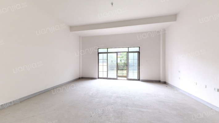 鹭湖宫九区二手房实景图