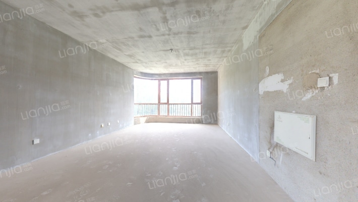 明秀庄园一期二手房实景图