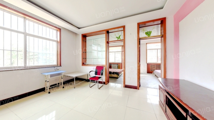 凤城花园二手房实景图