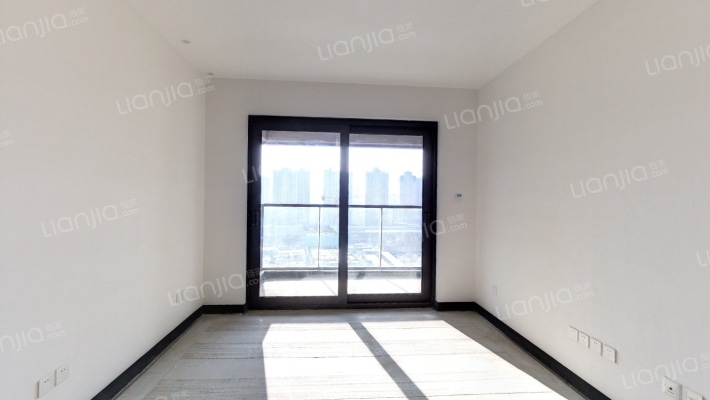 融创中原大观一期二手房实景图