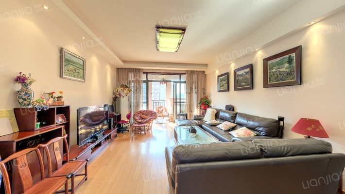 中隆国际御玺二手房实景图