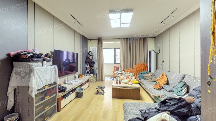 财富星苑二手房实景图