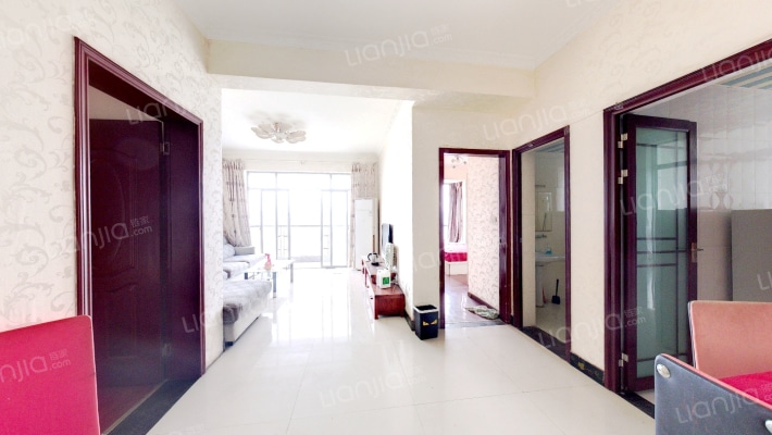 逸静丰豪二手房实景图