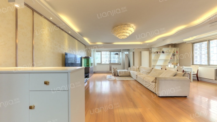 贵乌中路17号院二手房实景图