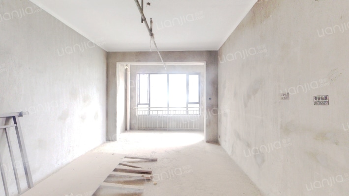 正和溪岸二手房实景图