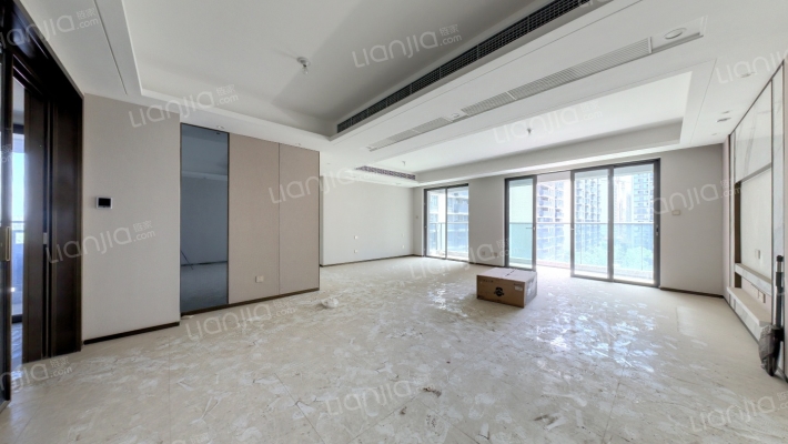 鹿溪樾府二手房实景图