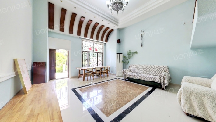 银泰花园(别墅)二手房实景图