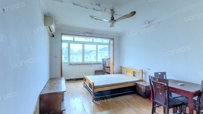 沧州路180弄二手房实景图