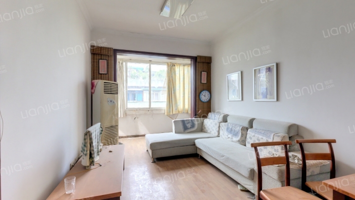 东林村二手房实景图