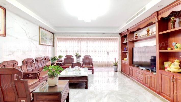 顺德绿地中心二手房实景图