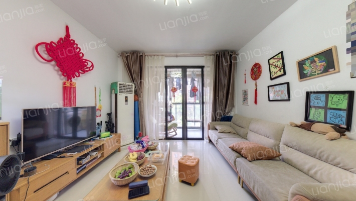 学府馨苑二手房实景图