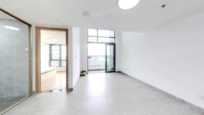 宝德云谷大厦二手房实景图