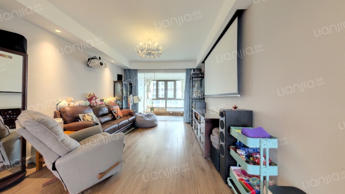 颐和府邸A区二手房实景图