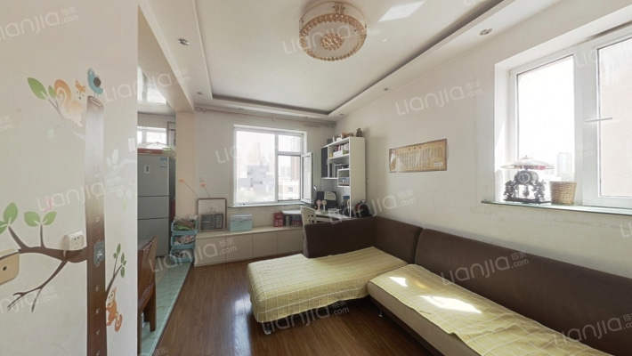 安华美域二手房实景图