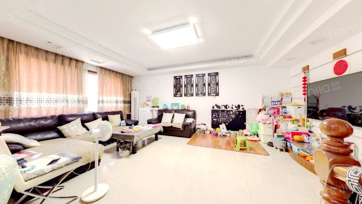 金龙花园二手房实景图